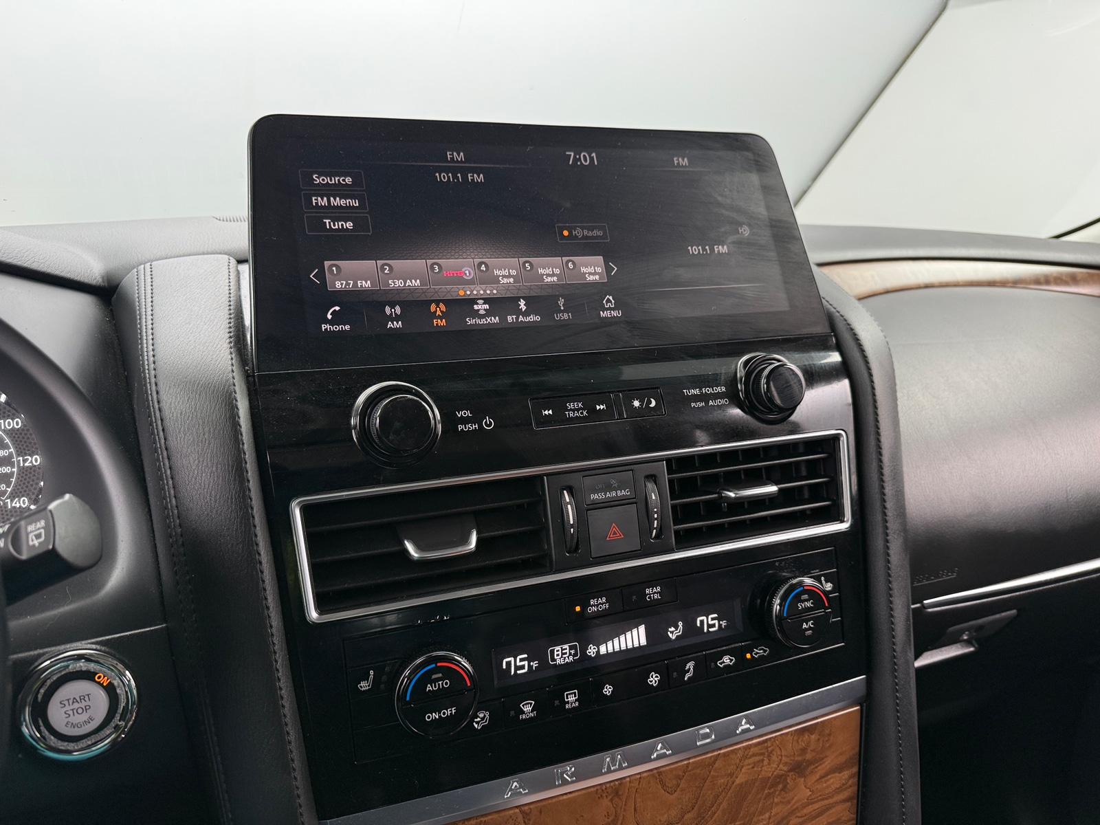 Thumbnail: 2021 Nissan Armada - 3