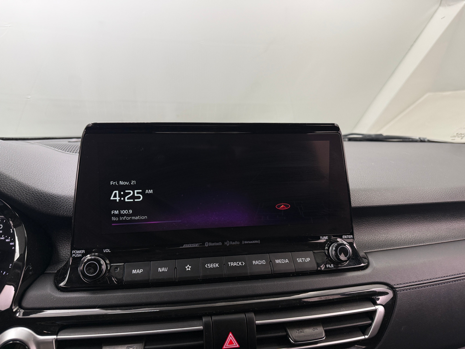 Thumbnail: 2022 Kia Seltos - 3