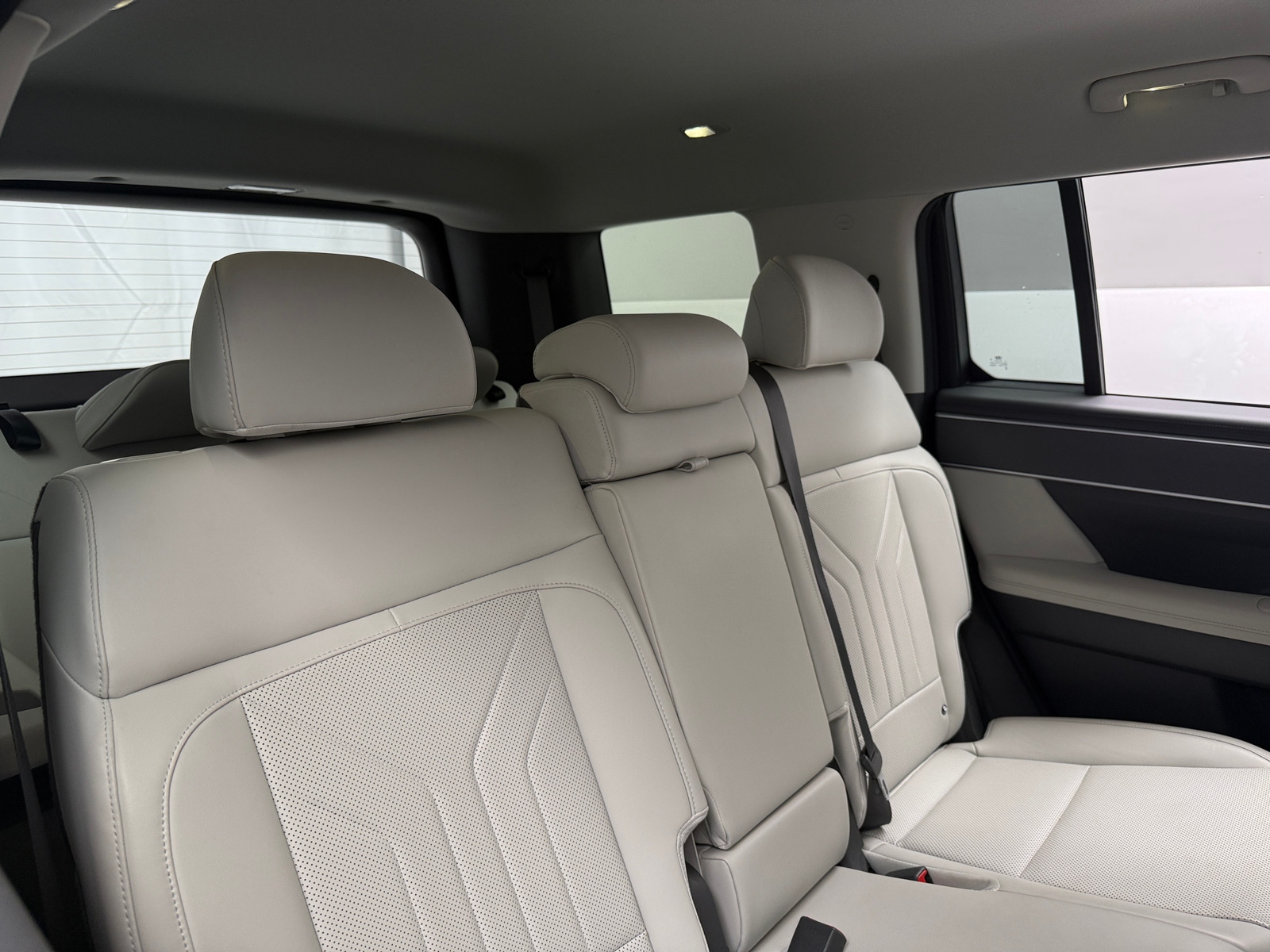 Thumbnail: 2025 Hyundai Santa Fe - 5