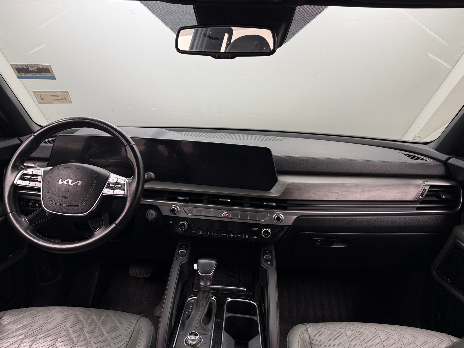 Thumbnail: 2023 Kia Telluride - 2