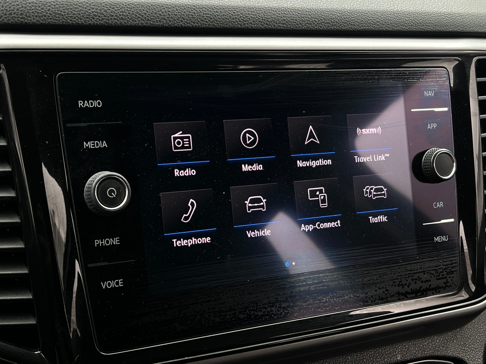 Thumbnail: 2020 Volkswagen Atlas - 3