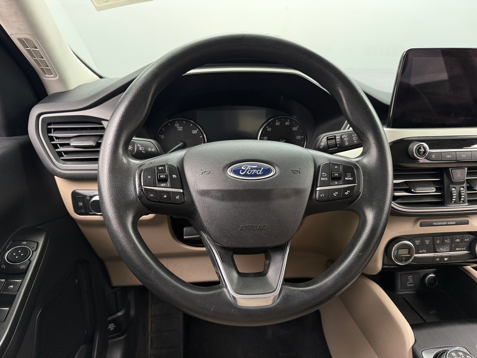 Thumbnail: 2021 Ford Escape - 5