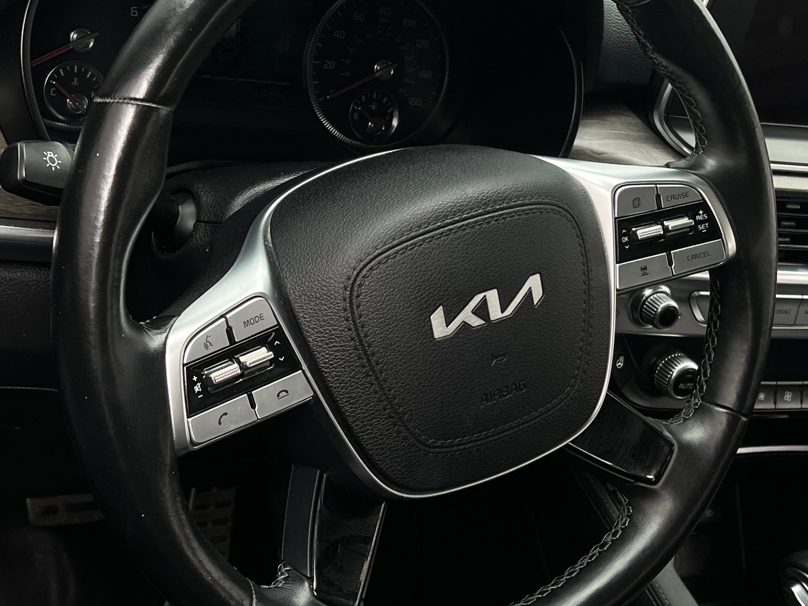 Thumbnail: 2022 Kia Telluride - 4