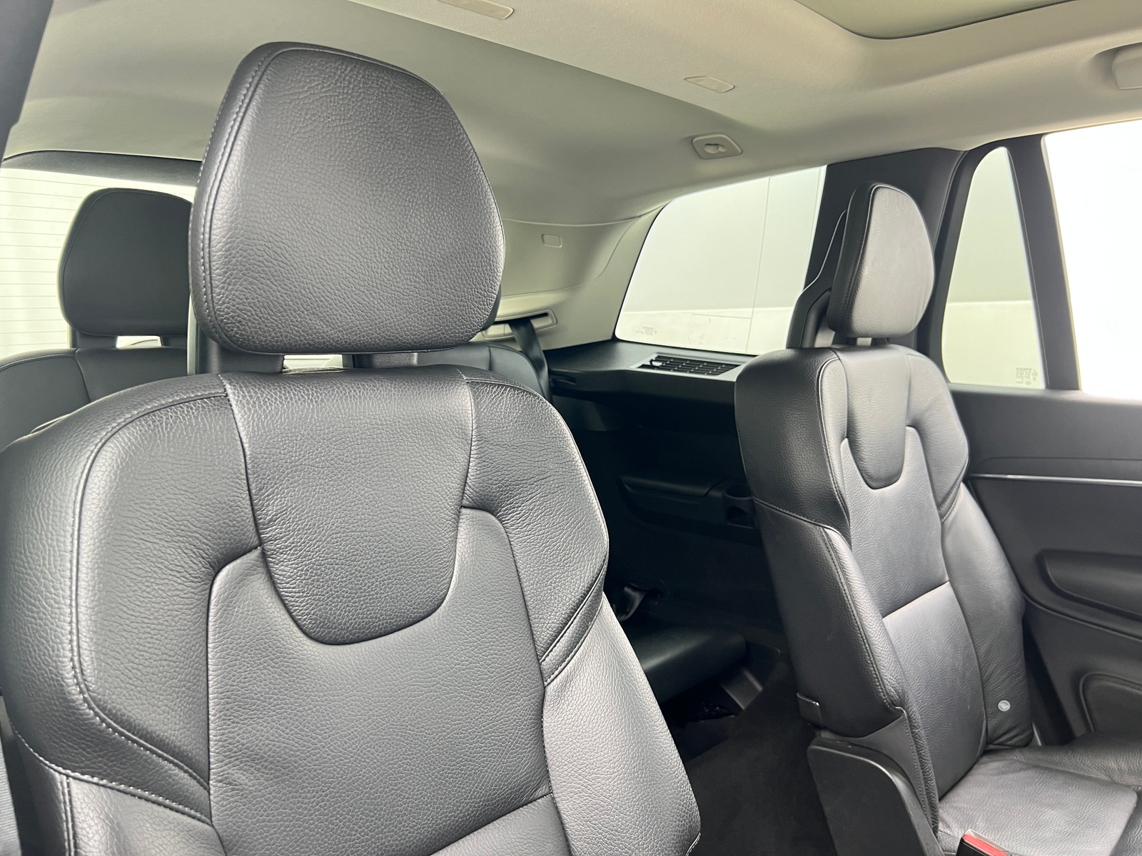 Thumbnail: 2020 Volvo XC90 - 5