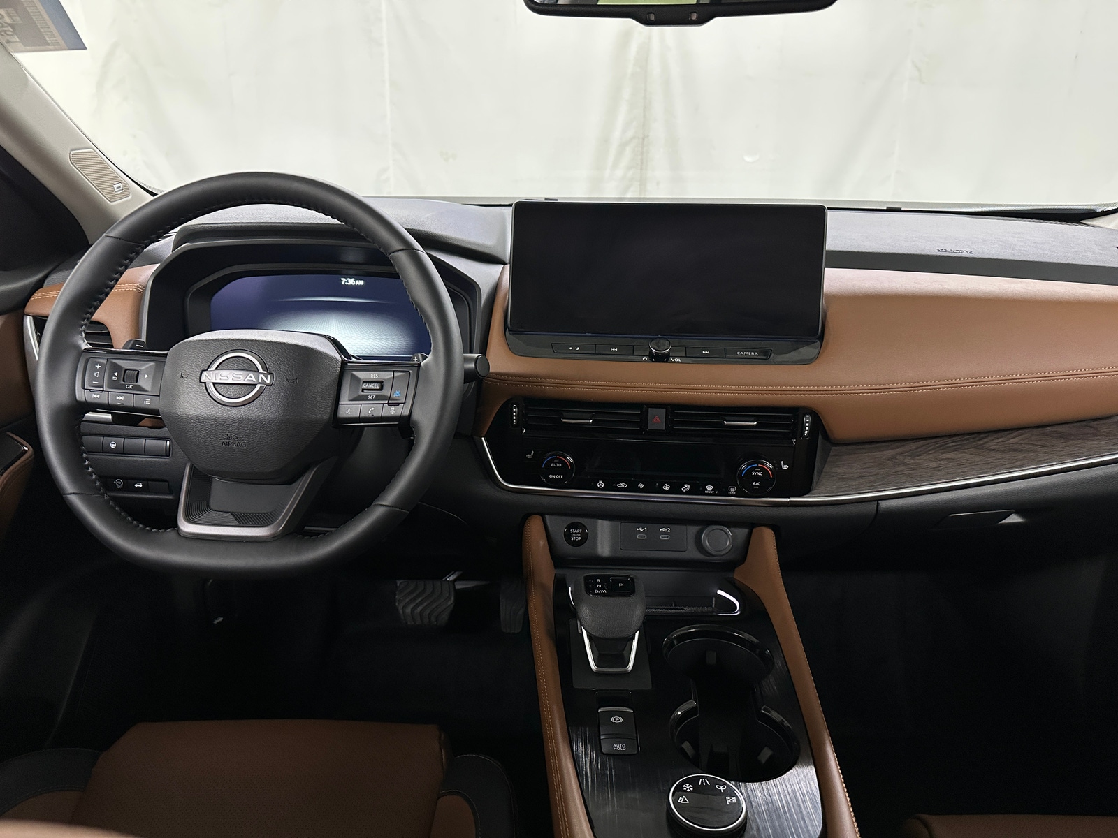 Thumbnail: 2025 Nissan Rogue - 2