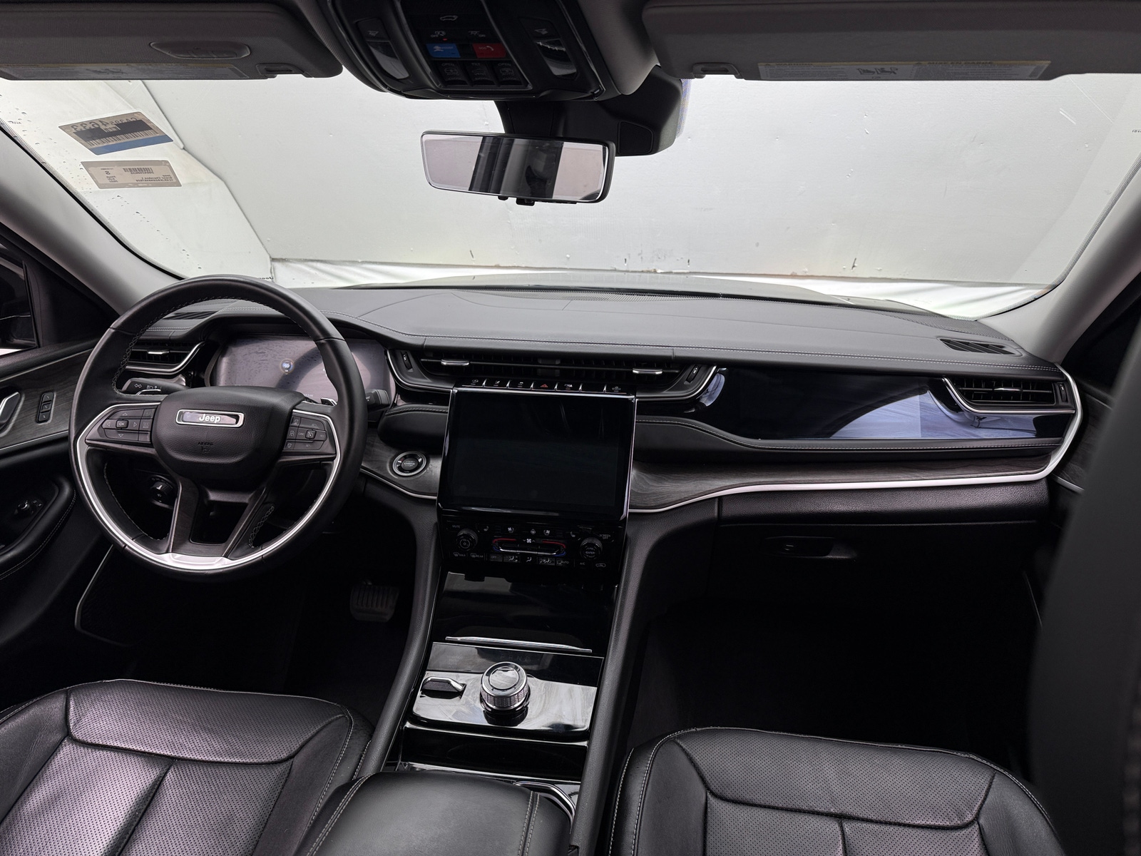 Thumbnail: 2022 Jeep Grand Cherokee L - 2