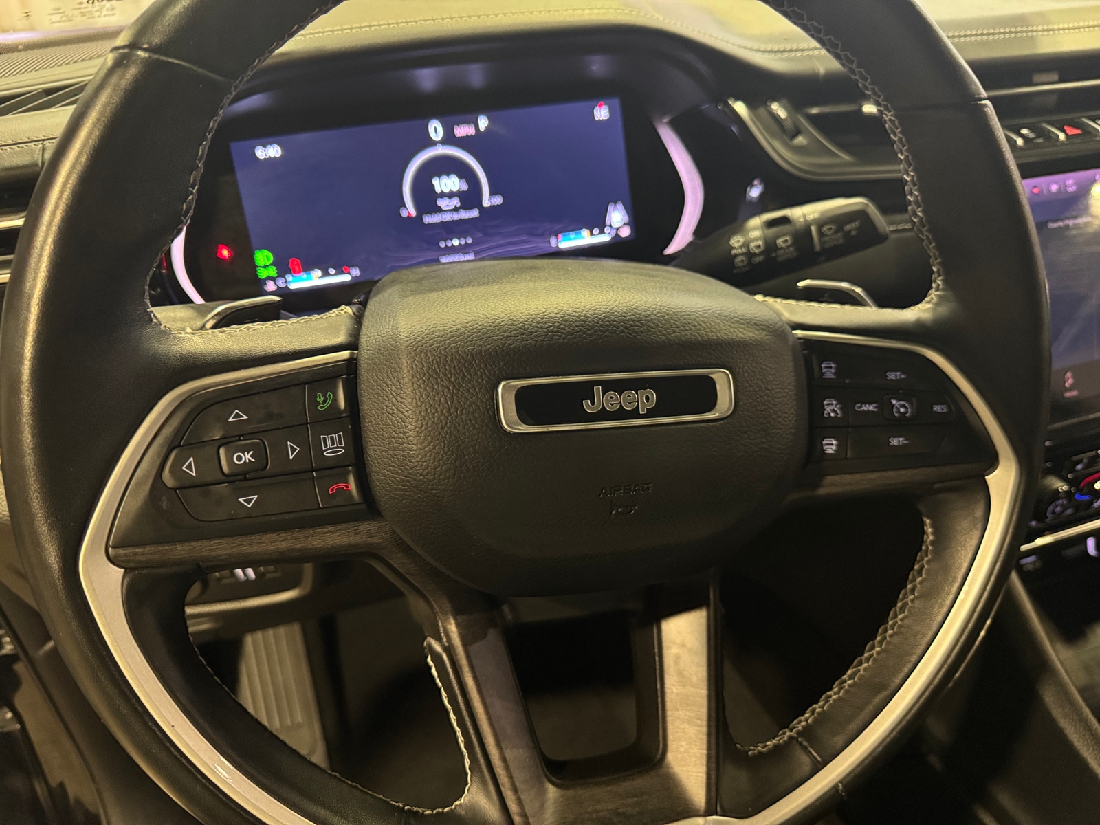 Thumbnail: 2022 Jeep Grand Cherokee L - 4