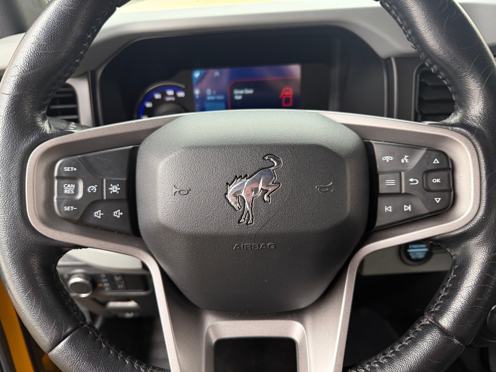 Thumbnail: 2021 Ford Bronco - 4