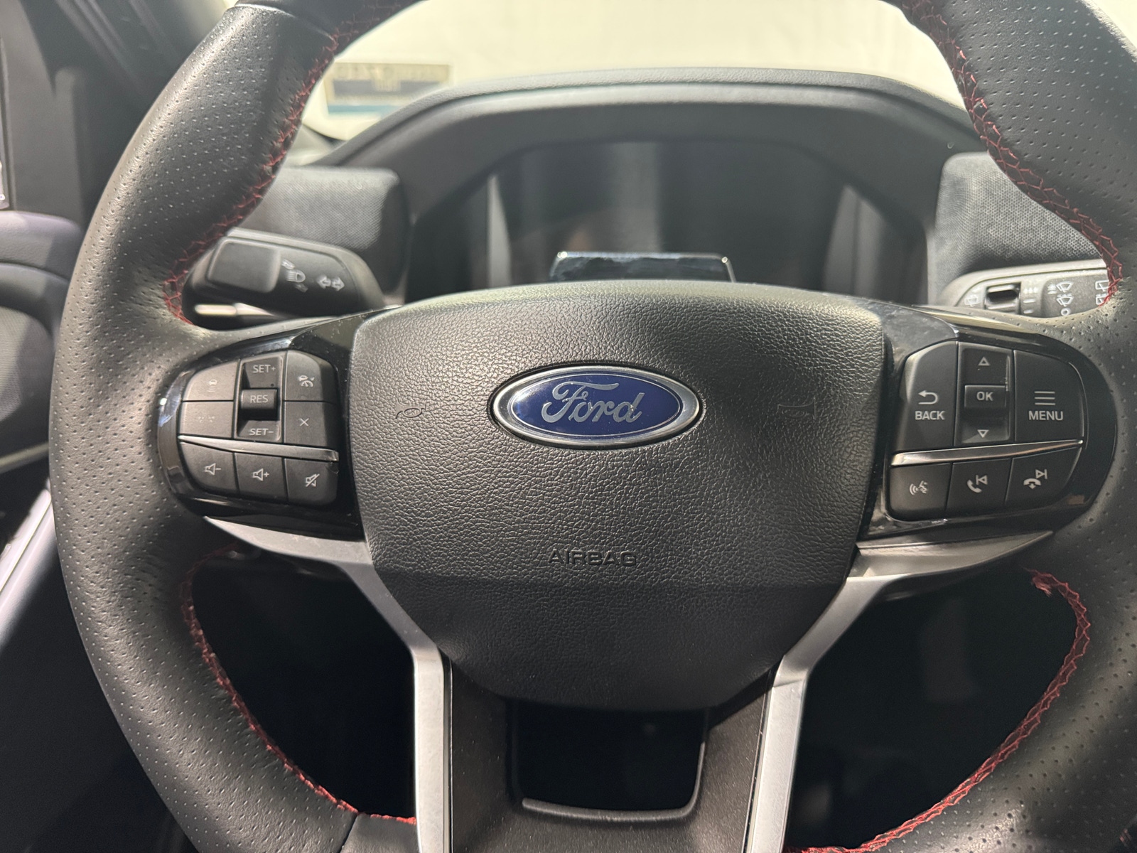 Thumbnail: 2025 Ford Explorer - 4