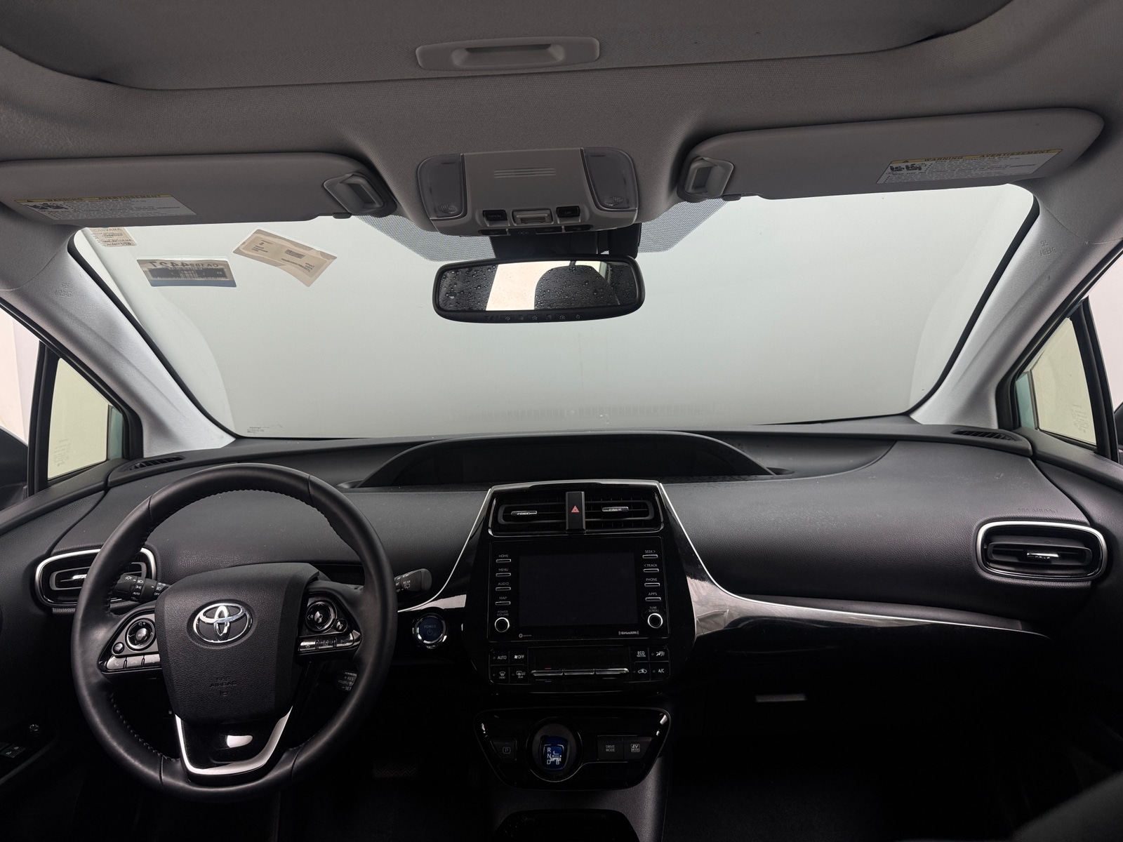 Thumbnail: 2022 Toyota Prius - 2