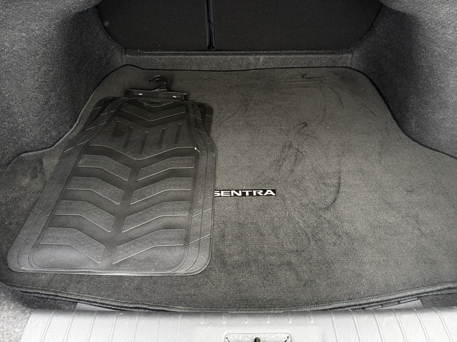 Thumbnail: 2020 Nissan Sentra - 7