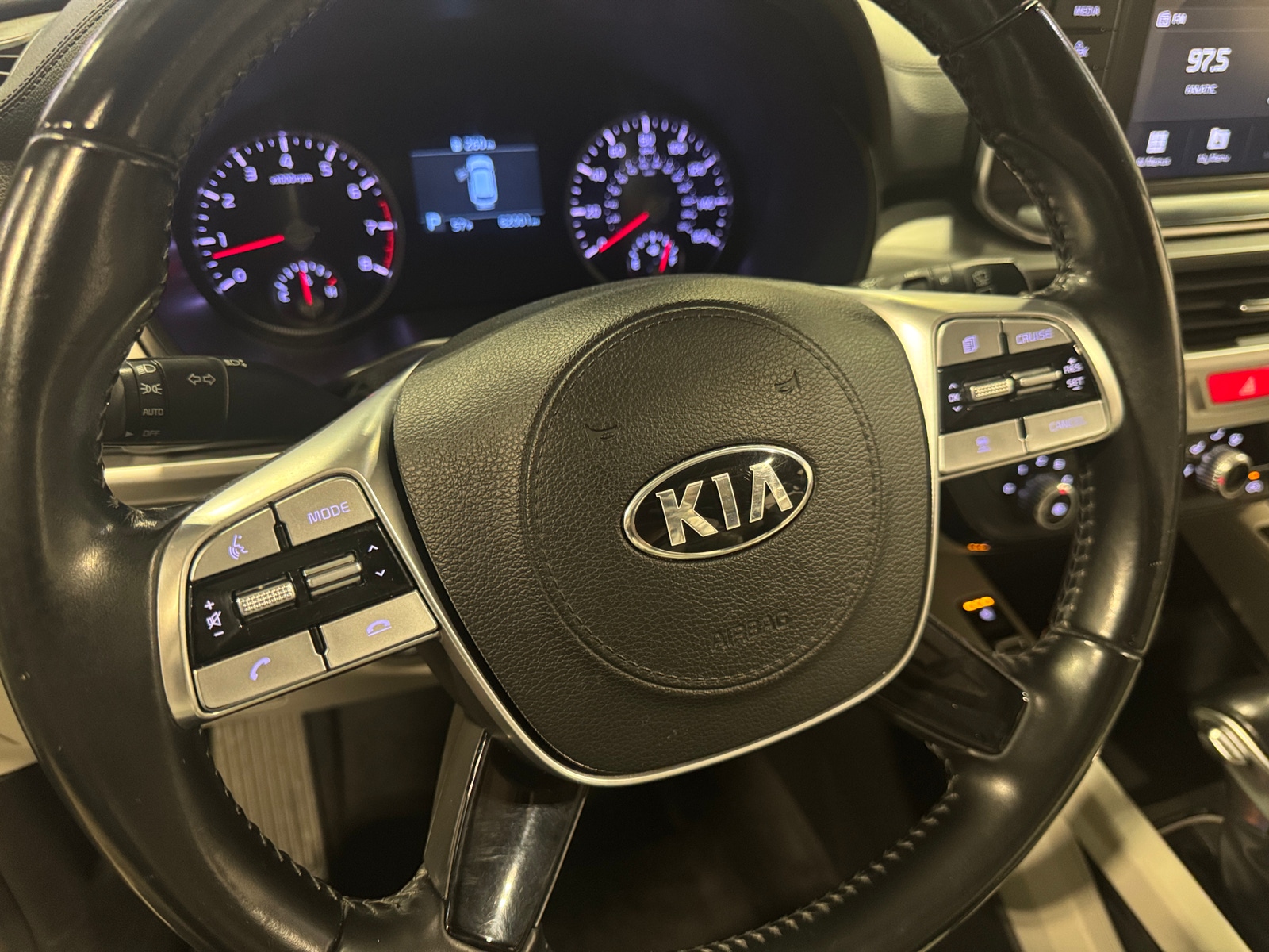 Thumbnail: 2020 Kia Telluride - 4