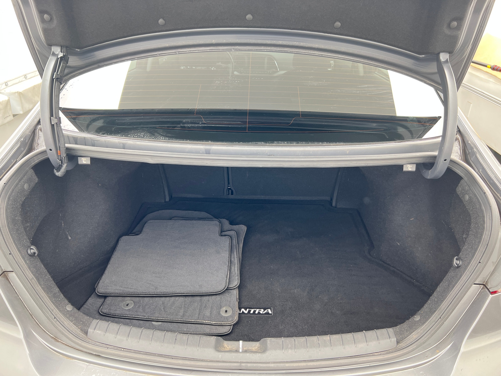 Thumbnail: 2018 Hyundai Elantra - 7