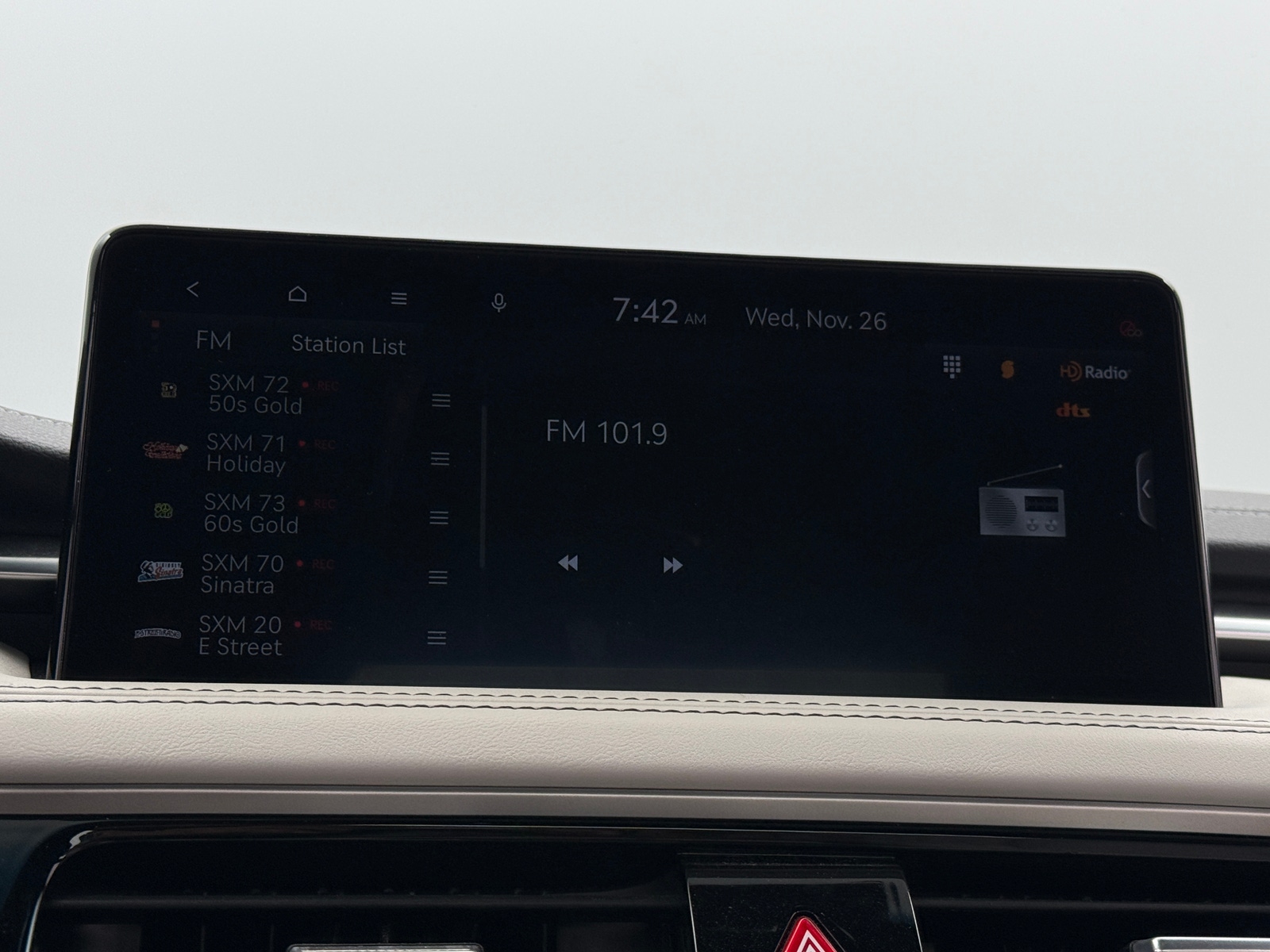 Thumbnail: 2025 Genesis G70 - 3