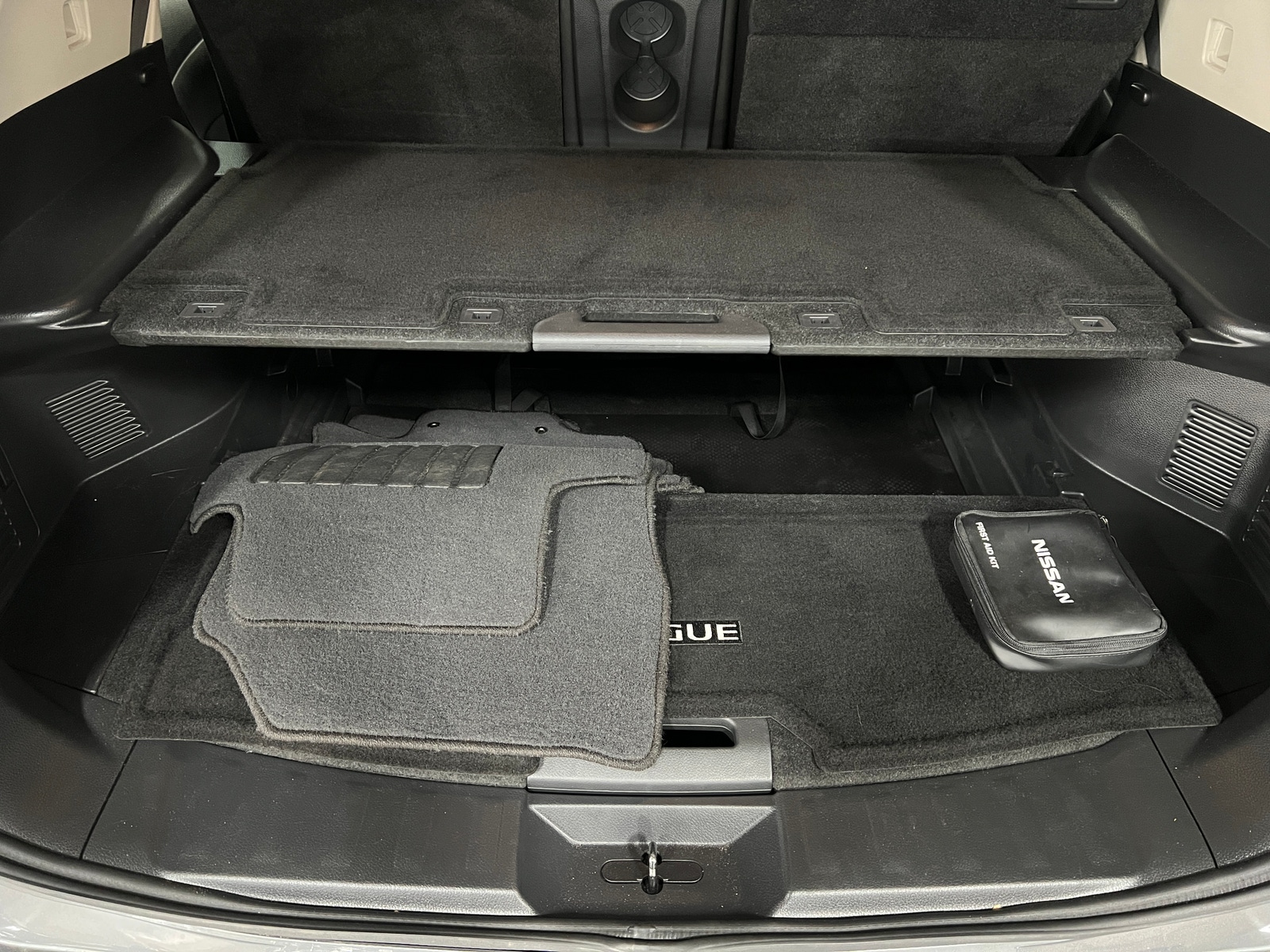 Thumbnail: 2018 Nissan Rogue - 7