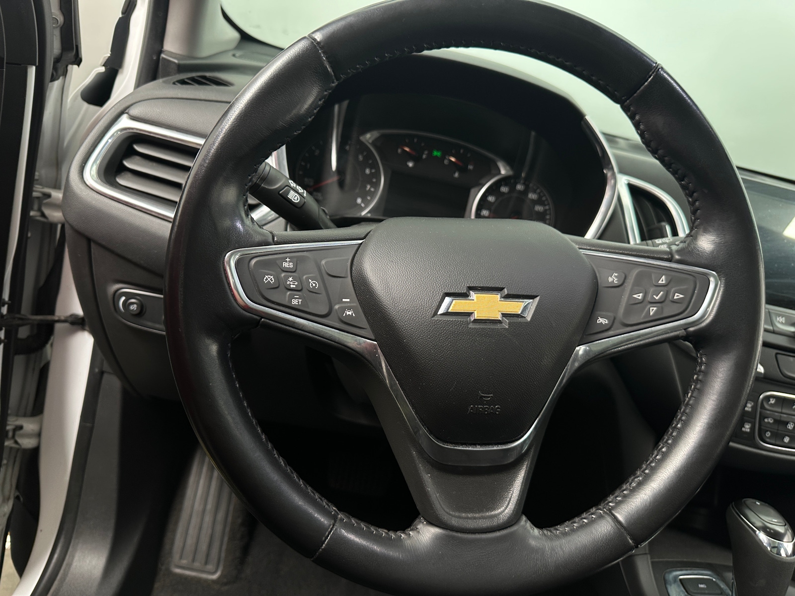 Thumbnail: 2020 Chevrolet Equinox - 5