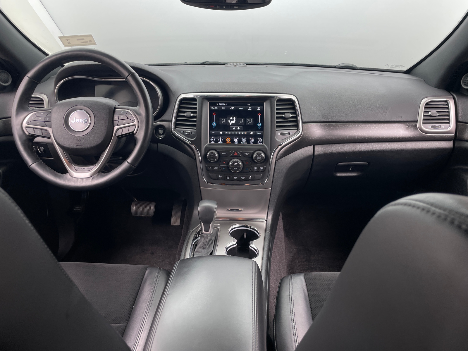 Thumbnail: 2018 Jeep Grand Cherokee - 2