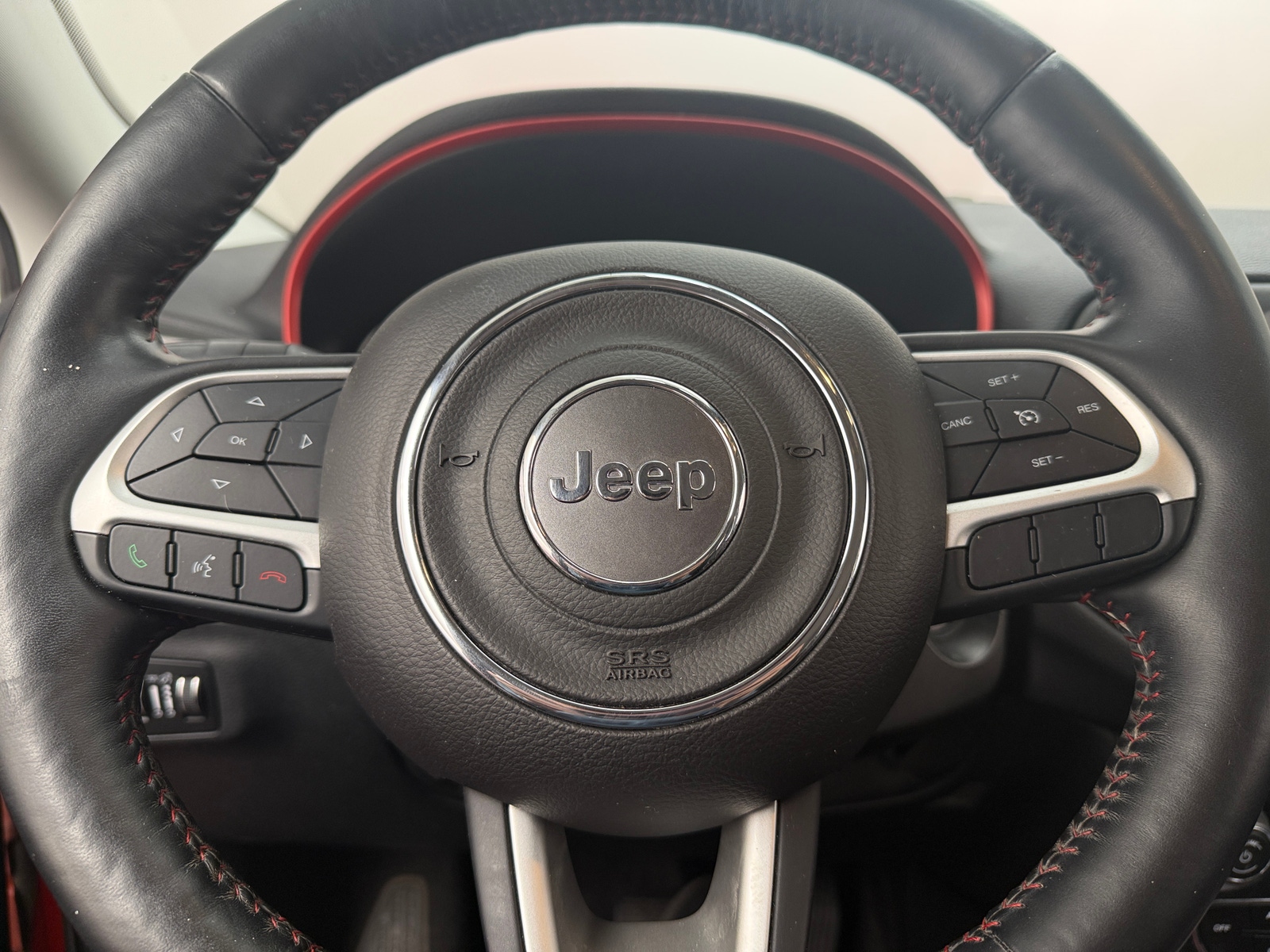 Thumbnail: 2018 Jeep Compass - 4