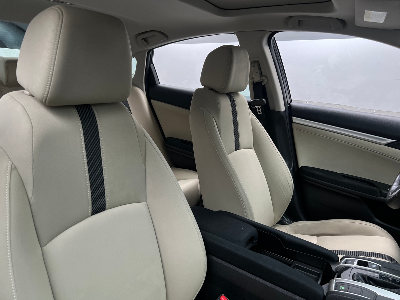 Thumbnail: 2016 Honda Civic - 2