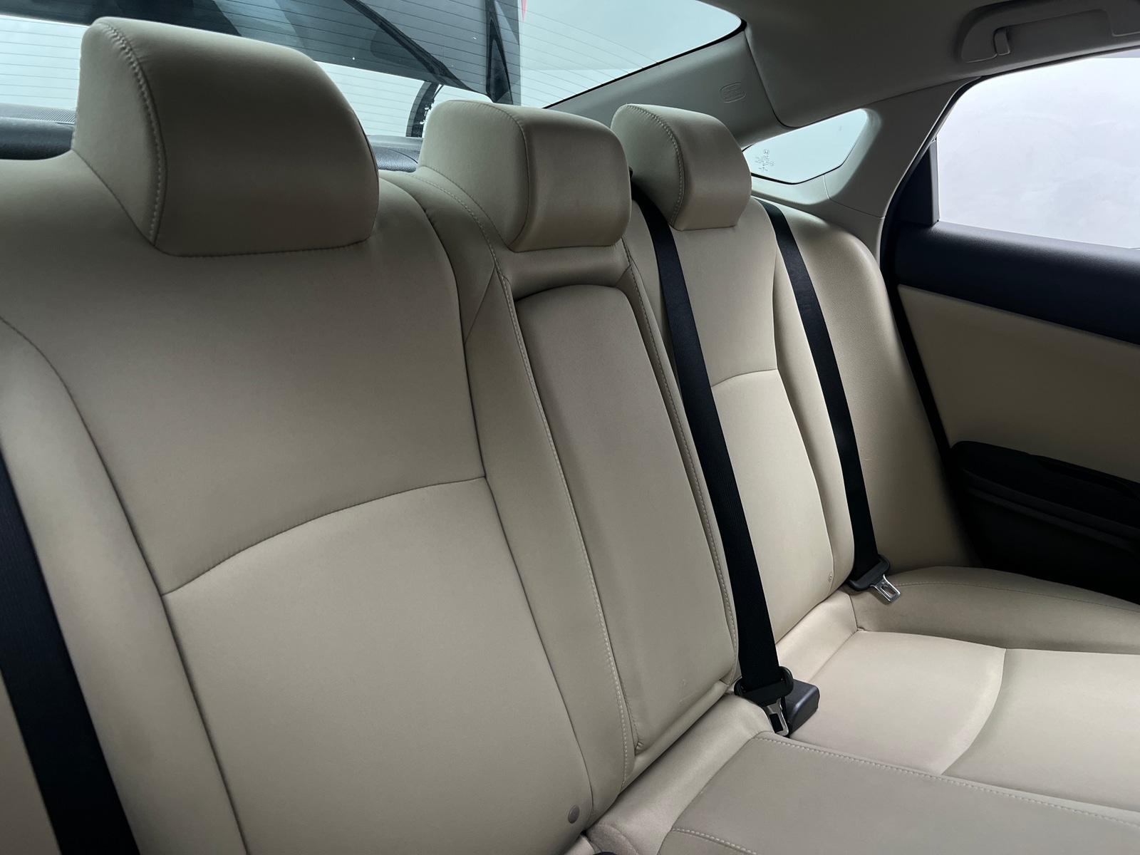 Thumbnail: 2016 Honda Civic - 6