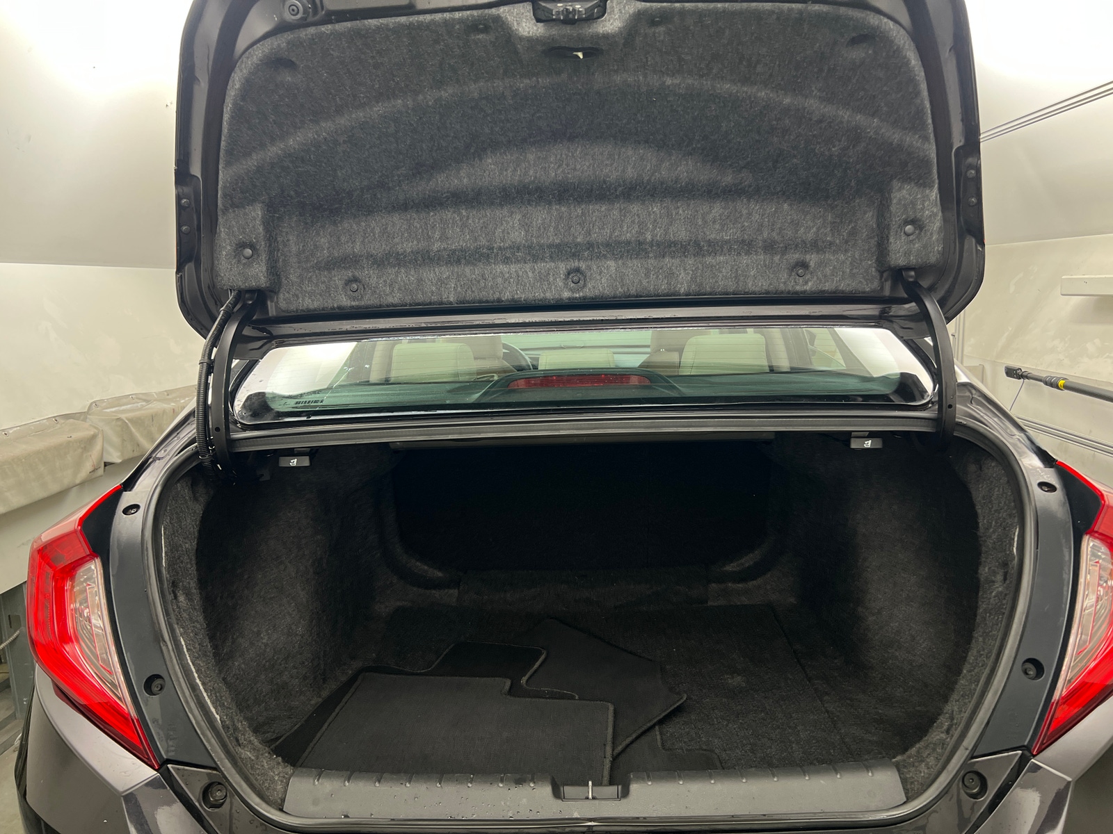 Thumbnail: 2016 Honda Civic - 7