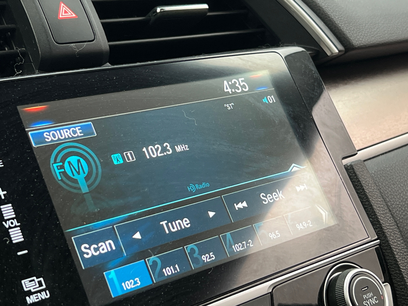 Thumbnail: 2016 Honda Civic - 4