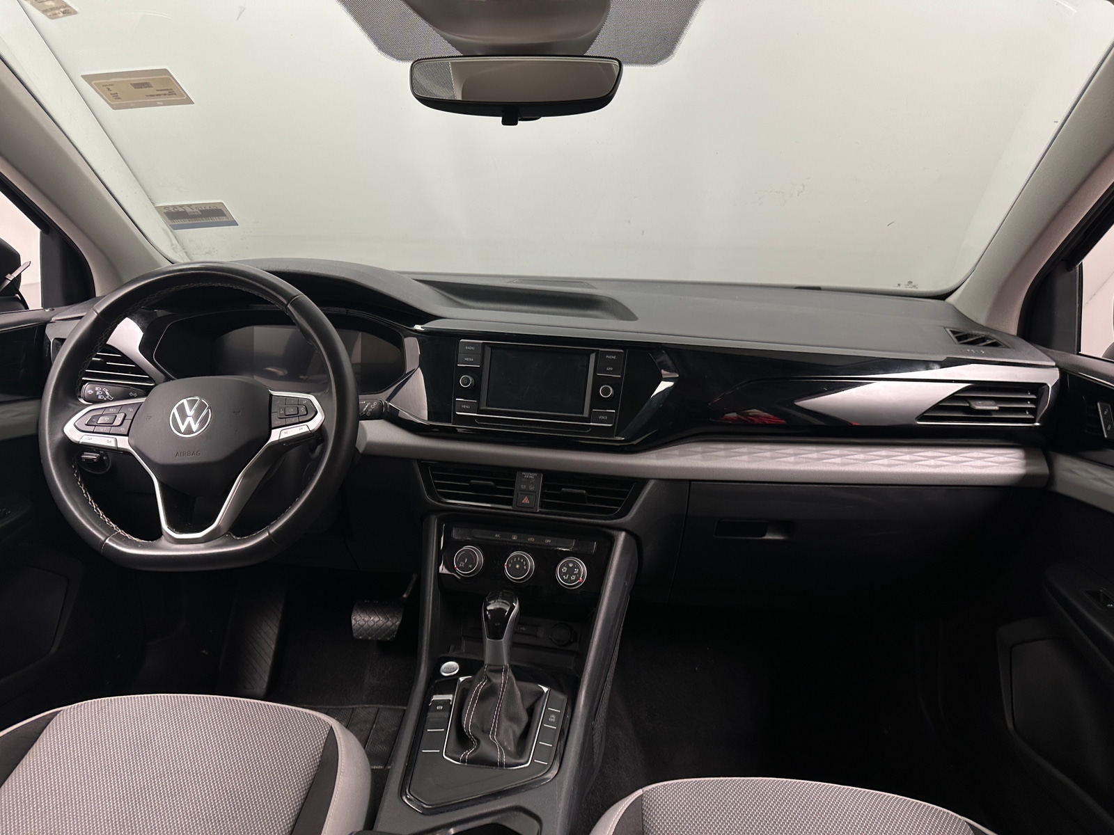 Thumbnail: 2024 Volkswagen Taos - 3