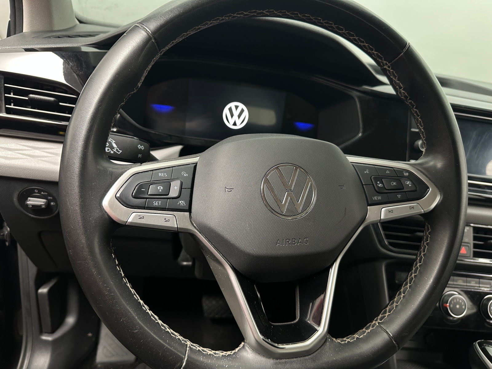 Thumbnail: 2024 Volkswagen Taos - 5