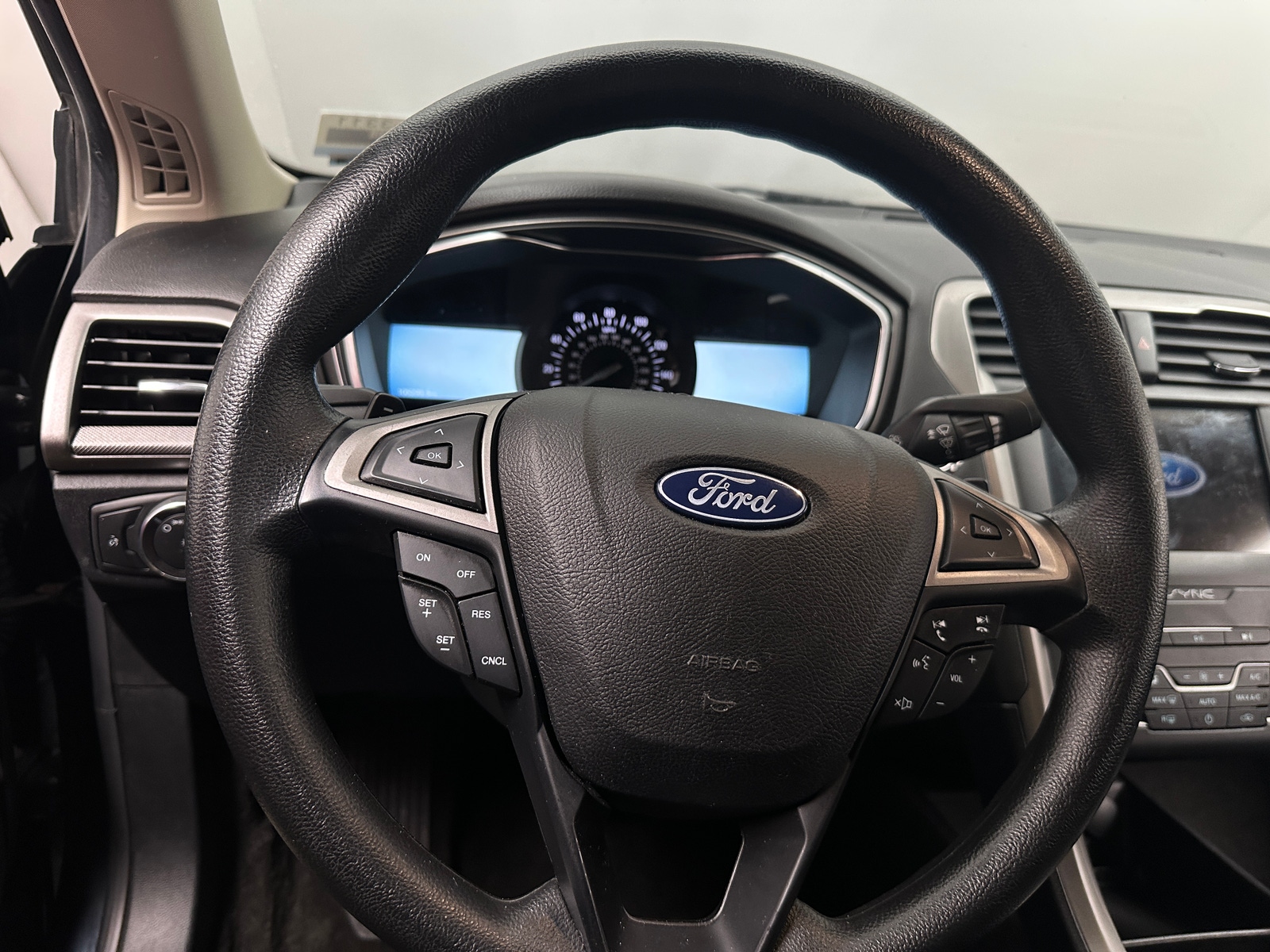 Thumbnail: 2020 Ford Fusion - 5