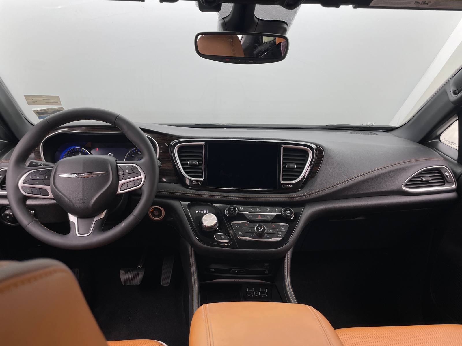 Thumbnail: 2022 Chrysler Pacifica - 2