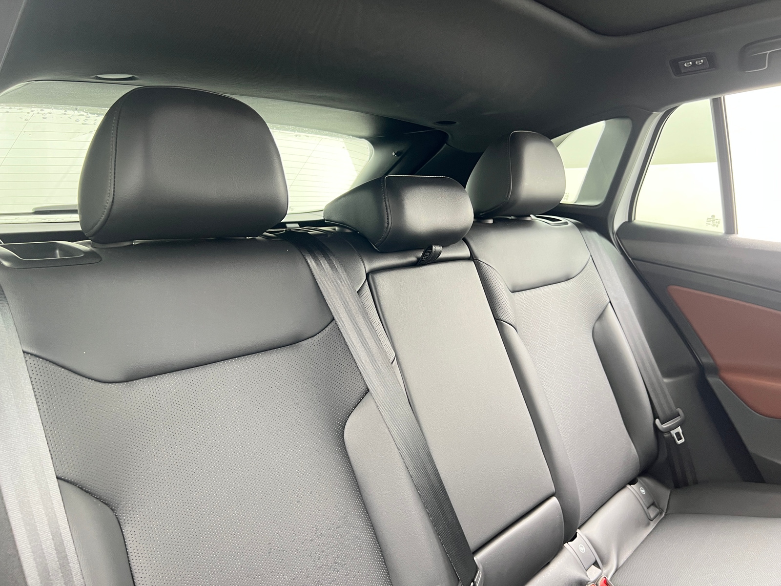 Thumbnail: 2021 Volkswagen ID.4 - 5