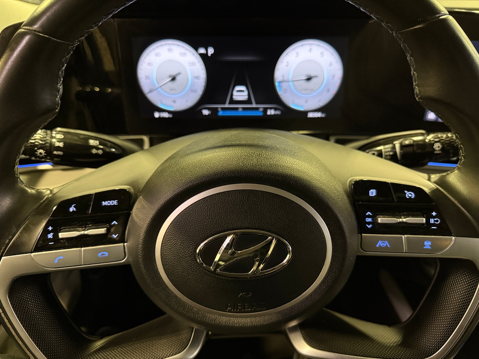 Thumbnail: 2021 Hyundai Elantra - 4