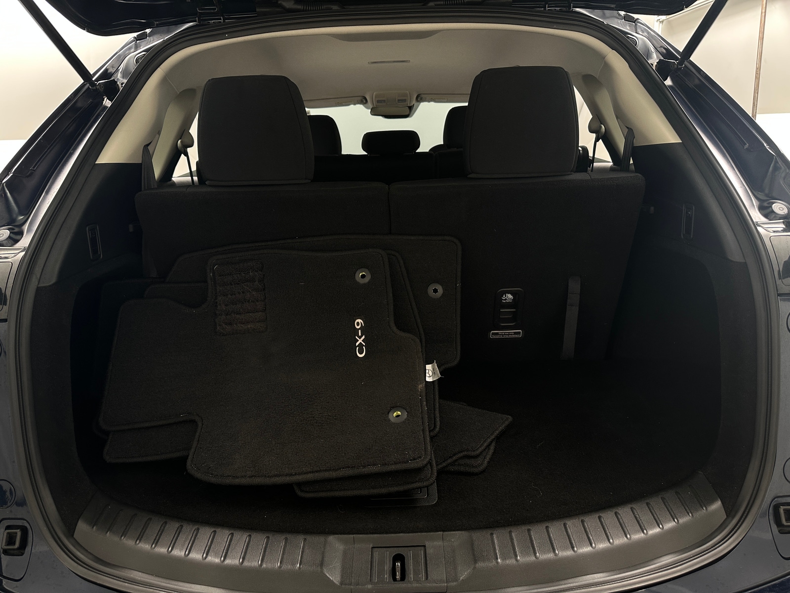 Thumbnail: 2022 Mazda CX-9 - 7