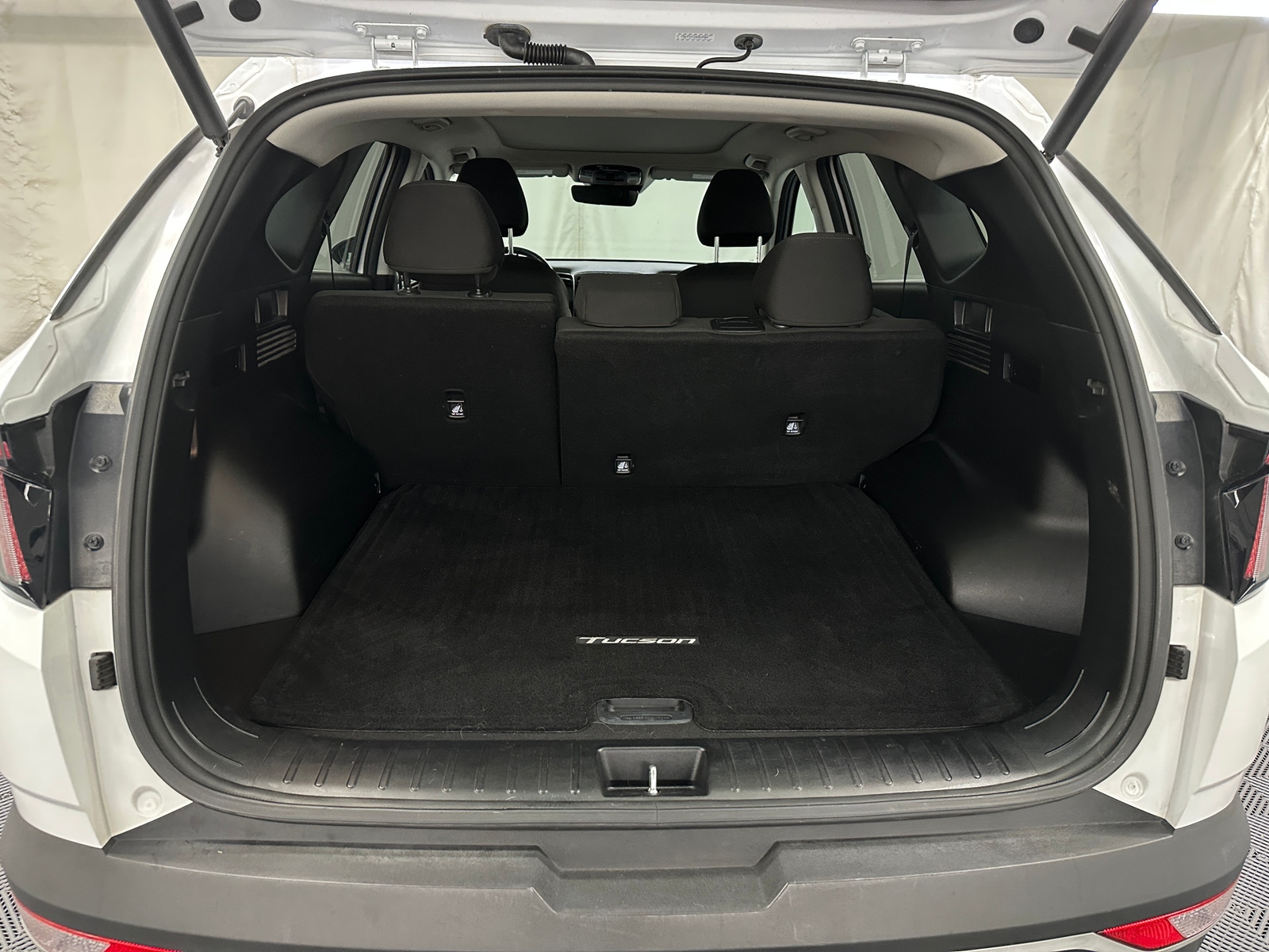 Thumbnail: 2022 Hyundai Tucson - 7