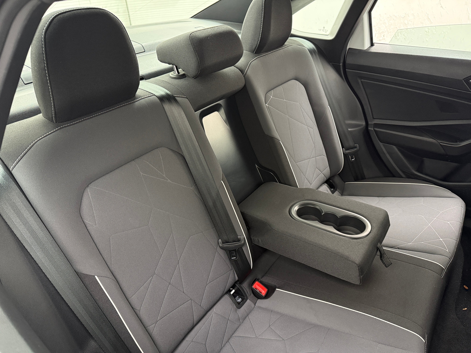 Thumbnail: 2025 Volkswagen Jetta - 6