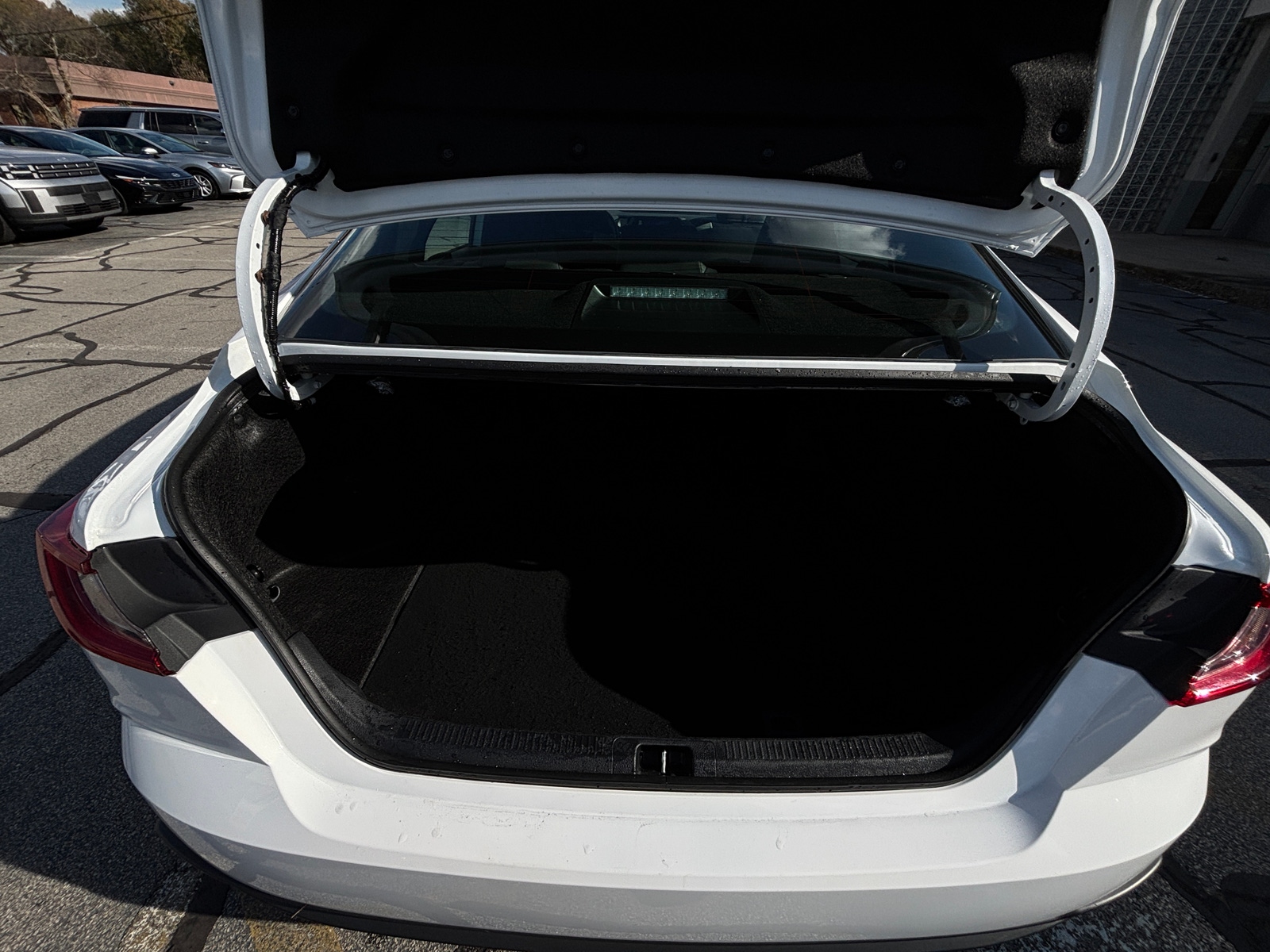 Thumbnail: 2025 Toyota Camry - 6