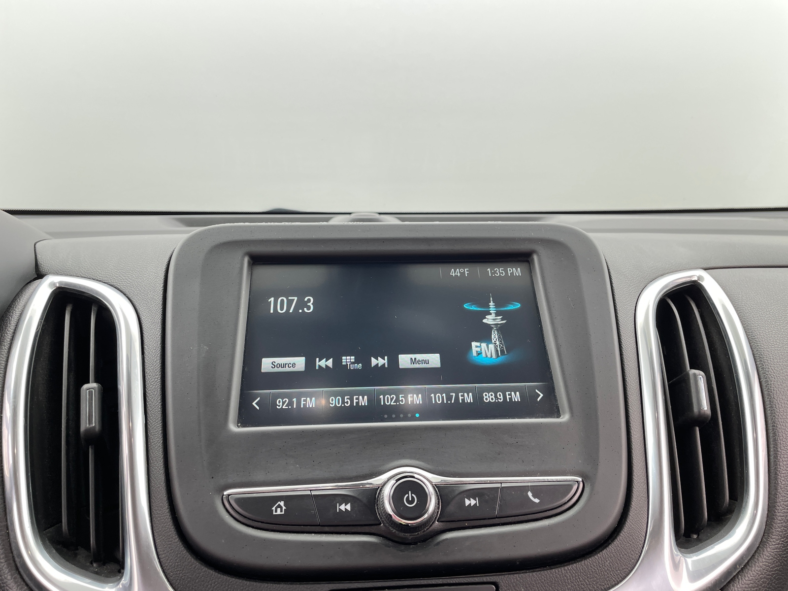 Thumbnail: 2018 Chevrolet Equinox - 4