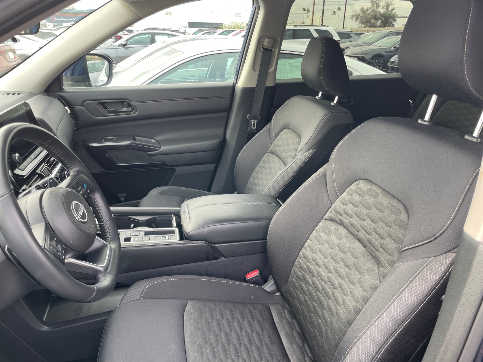 Thumbnail: 2025 Nissan Pathfinder - 2