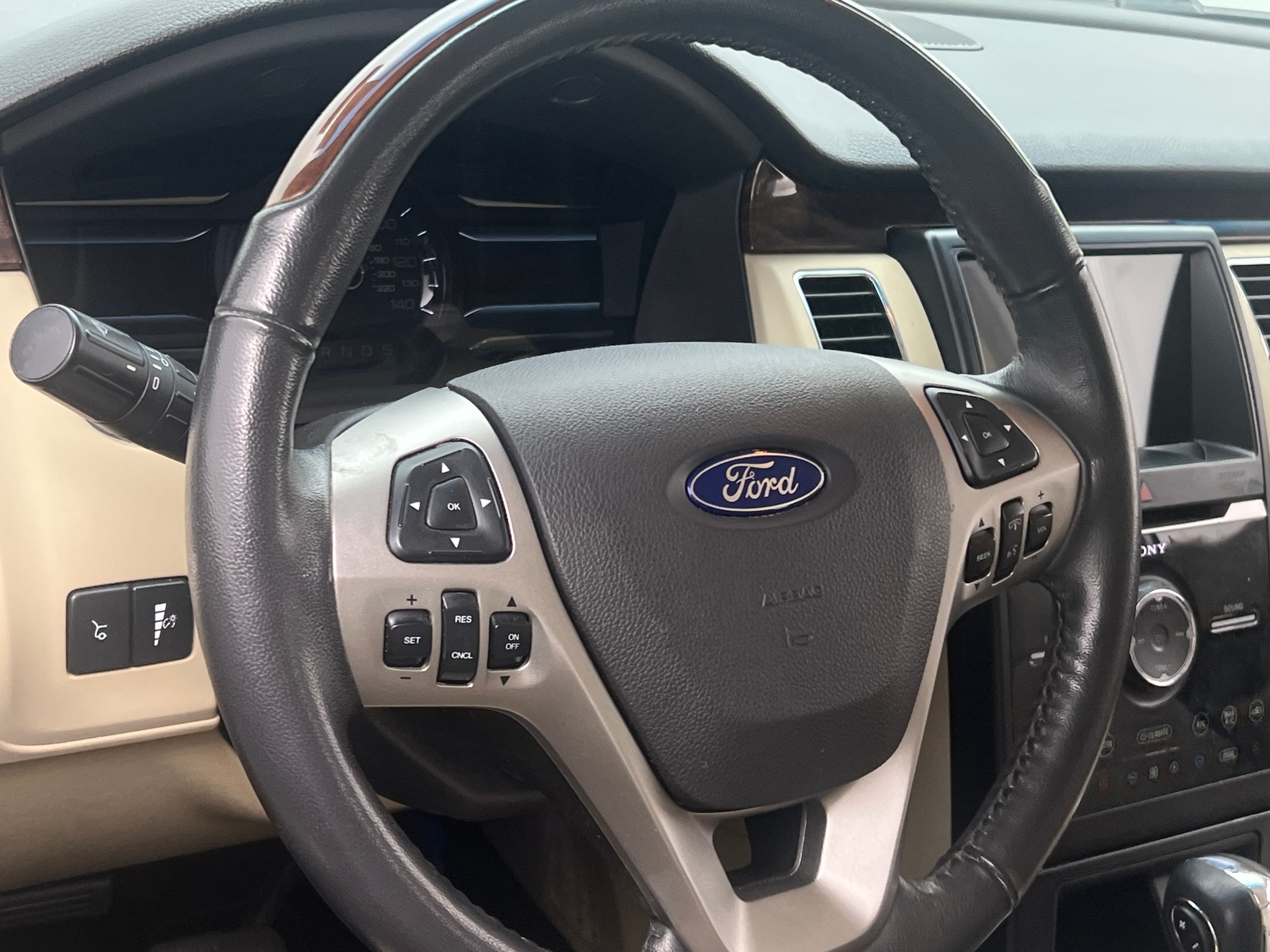 Thumbnail: 2018 Ford Flex - 4