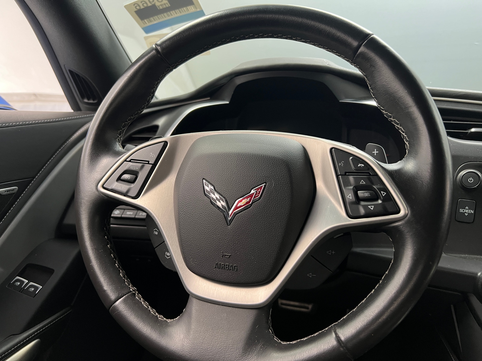 Thumbnail: 2014 Chevrolet Corvette - 3