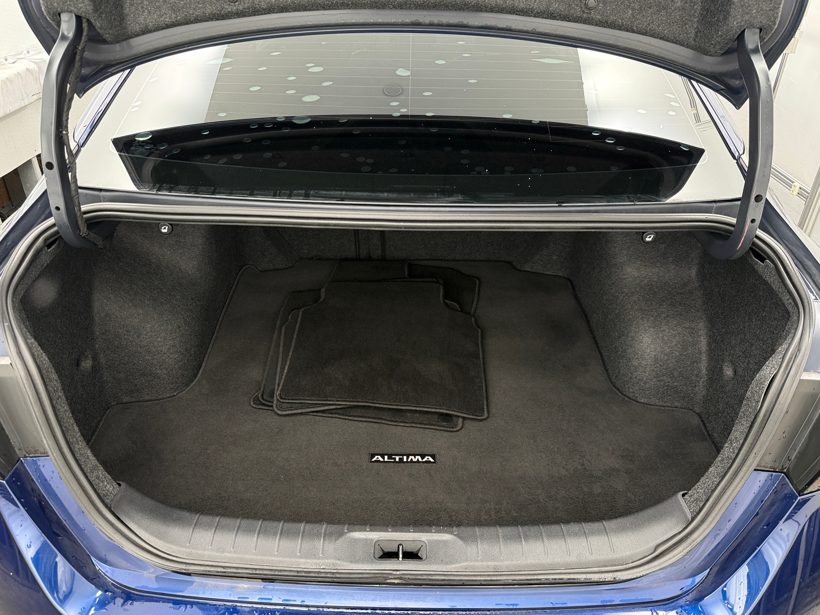 Thumbnail: 2020 Nissan Altima - 7