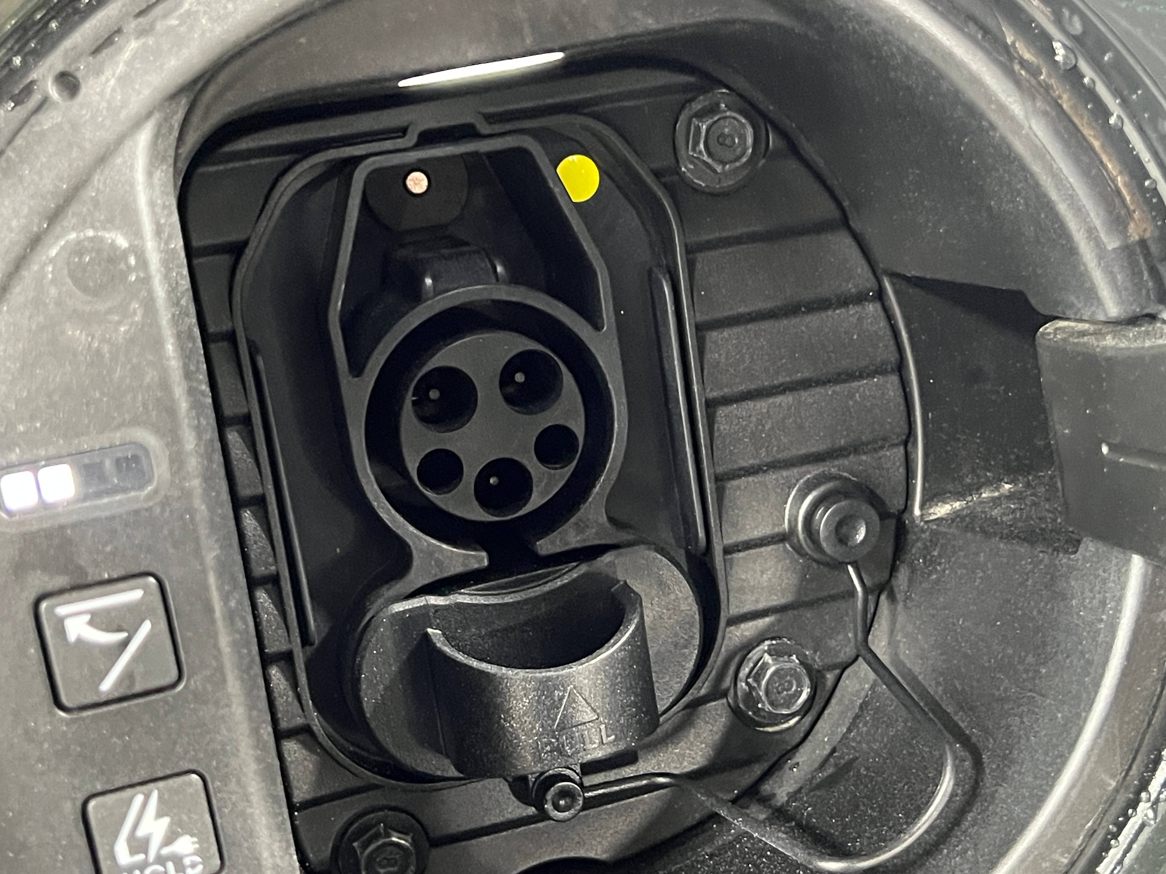 Used 2023 Hyundai IONIQ 6 SEL with VIN KMHM34AC2PA031064 for sale in Oak Creek, WI