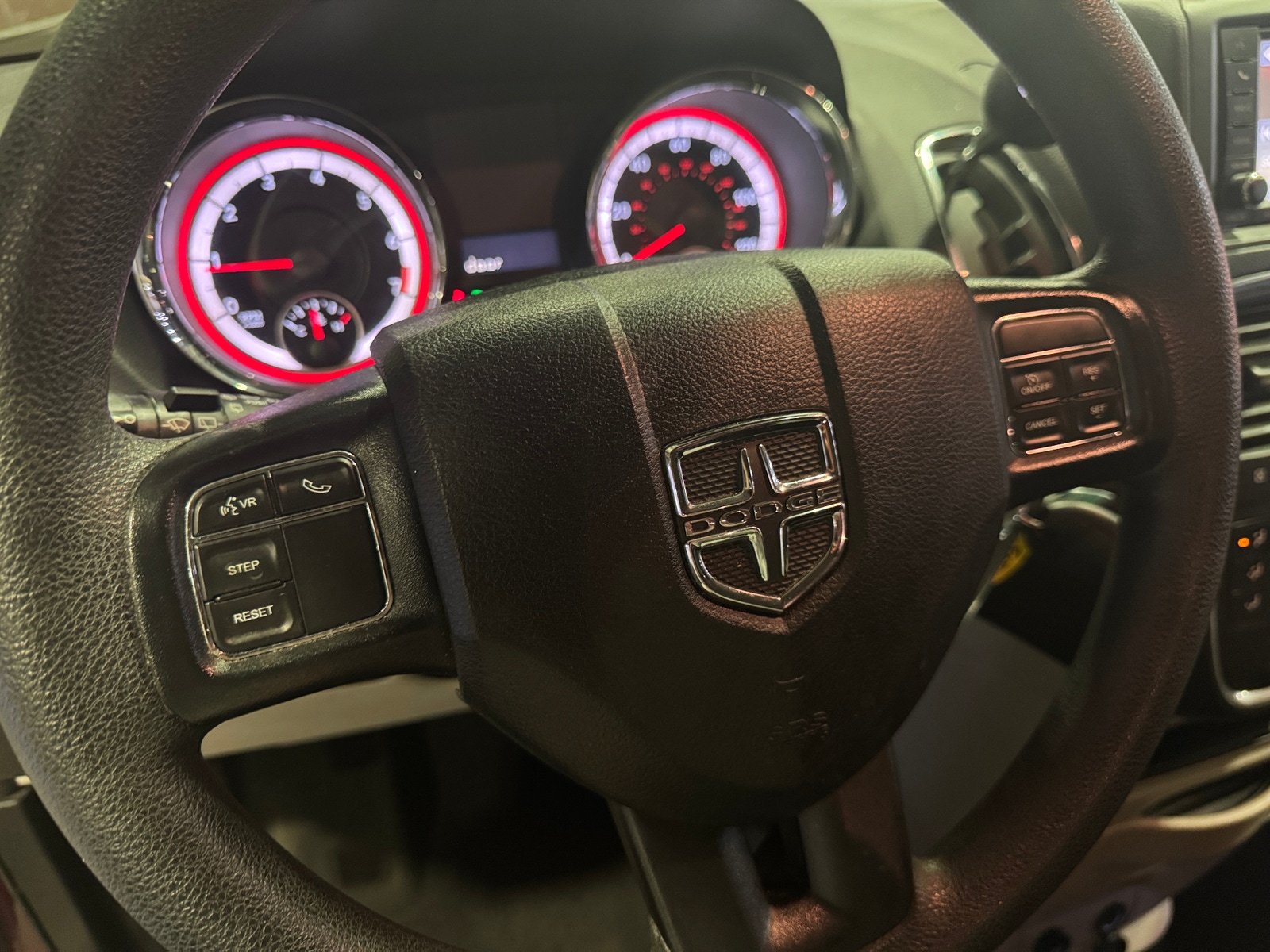 Thumbnail: 2019 Dodge Grand Caravan - 5