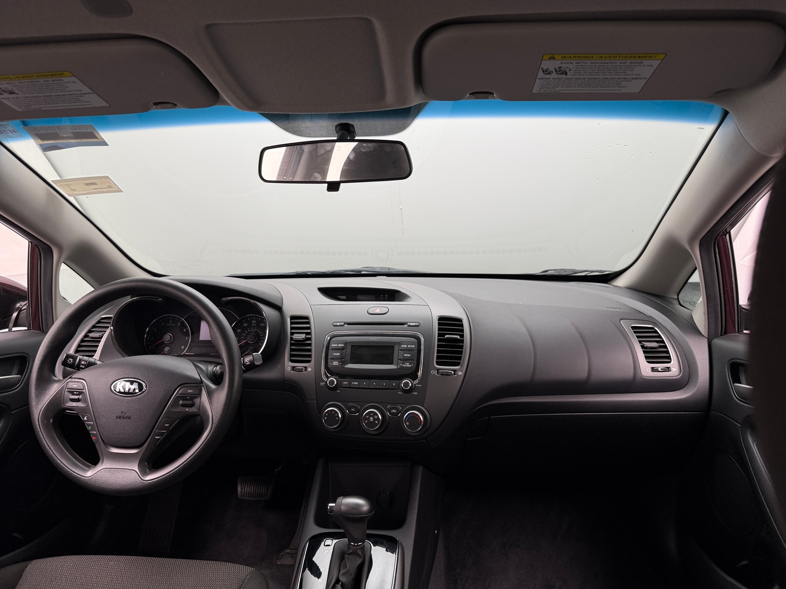 Thumbnail: 2017 Kia Forte - 3