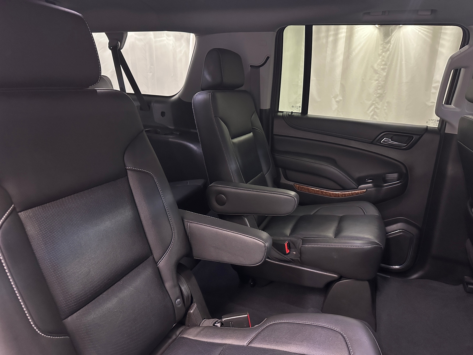 Thumbnail: 2019 Chevrolet Suburban - 6