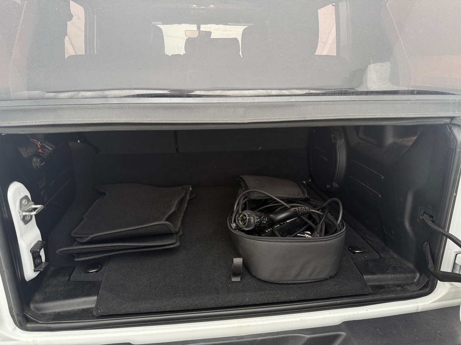 Thumbnail: 2022 Jeep Wrangler - 6