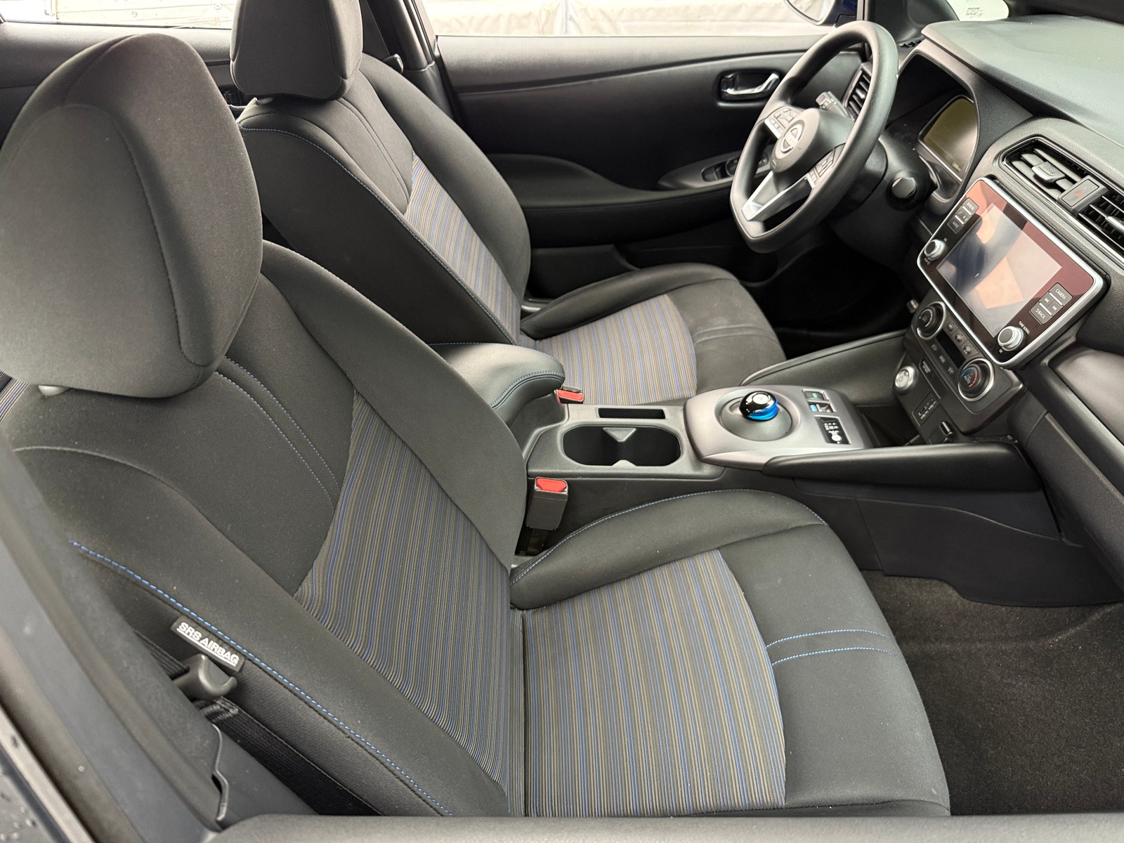 Thumbnail: 2025 Nissan Leaf - 2