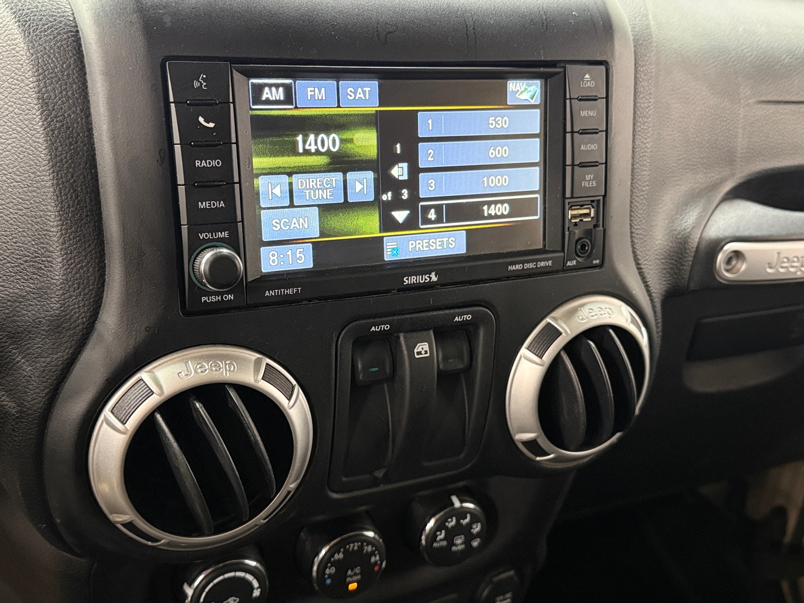 Thumbnail: 2017 Jeep Wrangler - 3