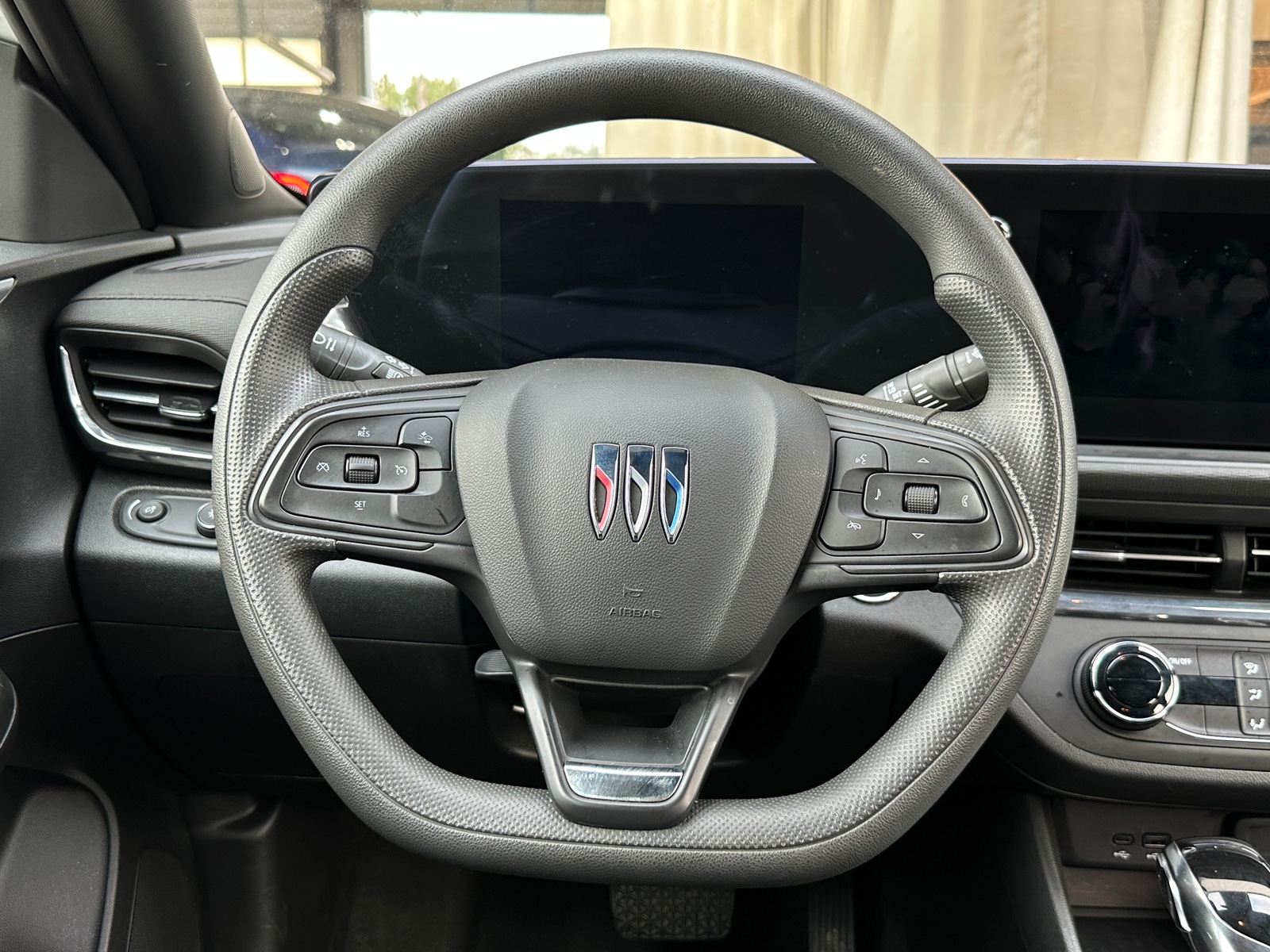 Thumbnail: 2025 Buick Envista - 5