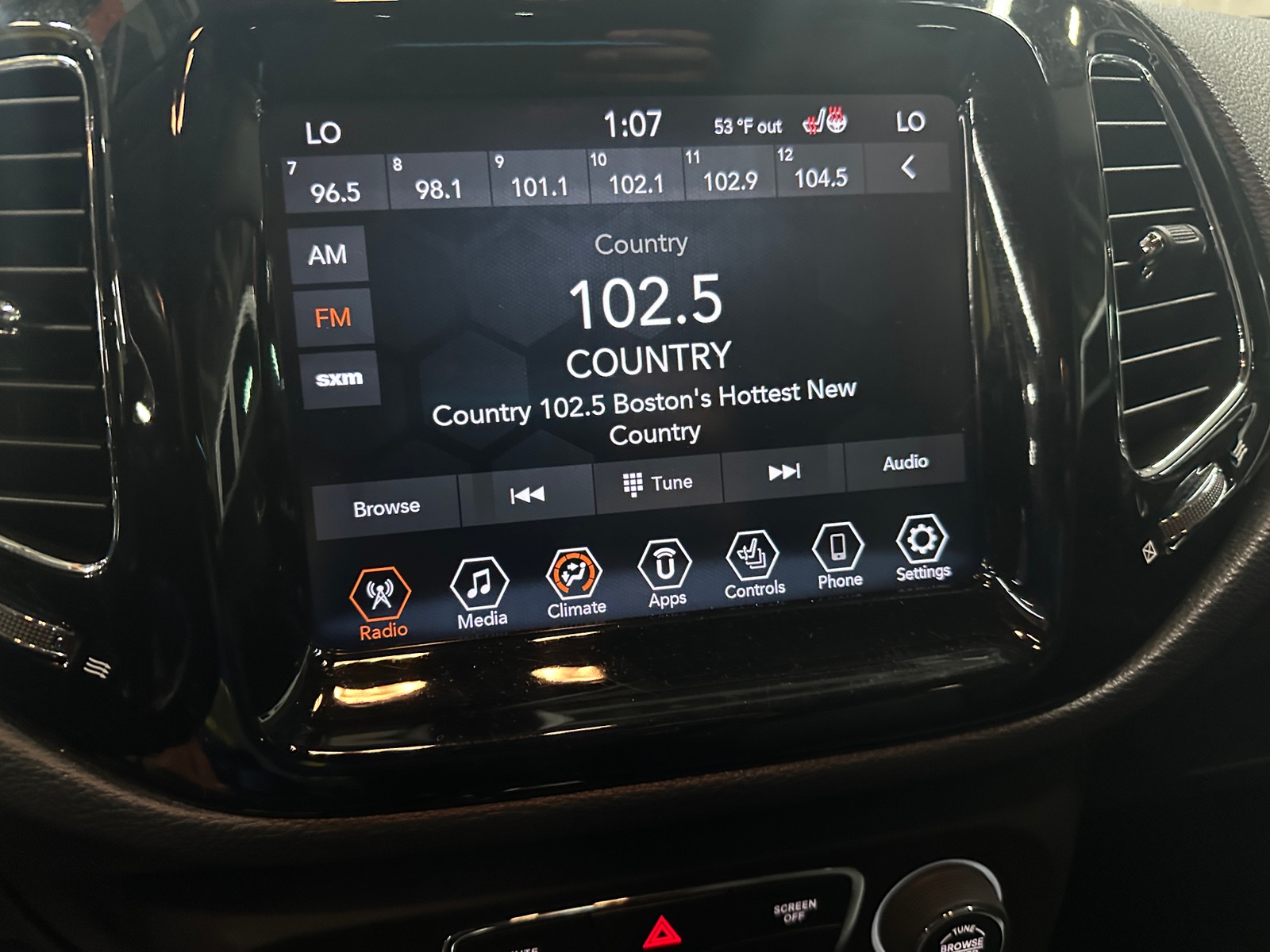 Thumbnail: 2020 Jeep Compass - 3